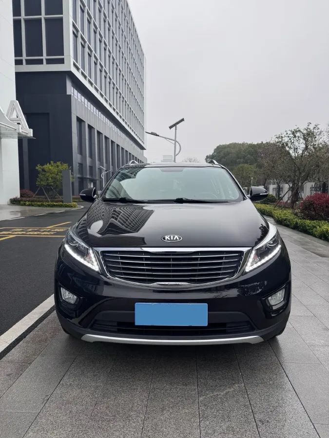 2016 Kia Sportage R 2.0L 165HP L4 6AT,autocango,china used car exporter,china ev exporter,chinese used car exporter,chinese used ev exporter