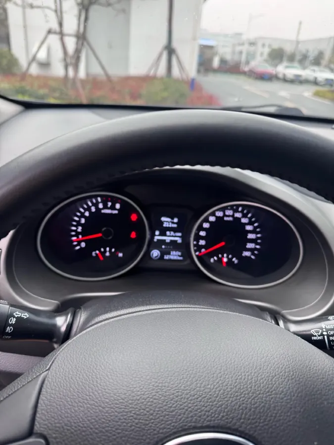 2016 Kia Sportage R 2.0L 165HP L4 6AT,autocango,china used car exporter,china ev exporter,chinese used car exporter,chinese used ev exporter