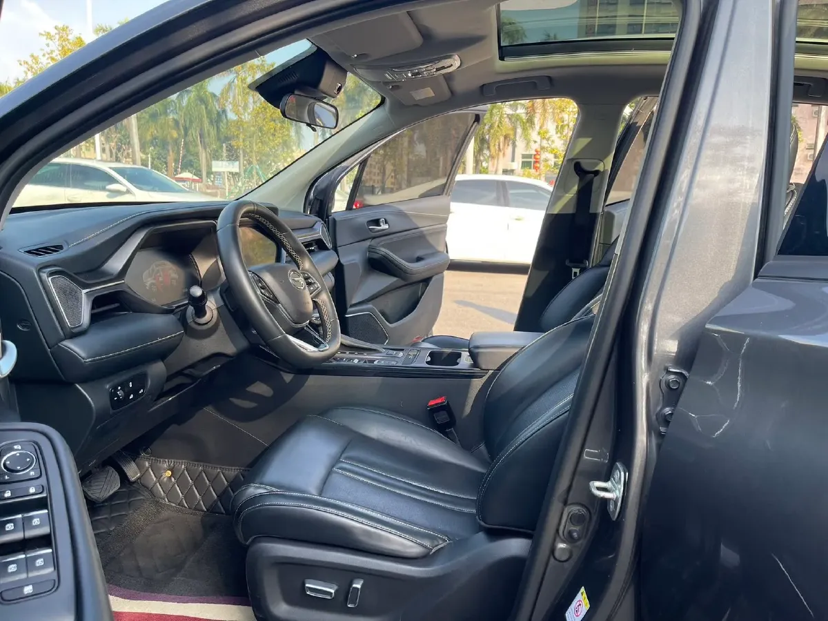 2022 GAC Trumpchi GS4 1.5T 169HP L4 6AT,autocango,china used car exporter,china ev exporter,chinese used car exporter,chinese used ev exporter