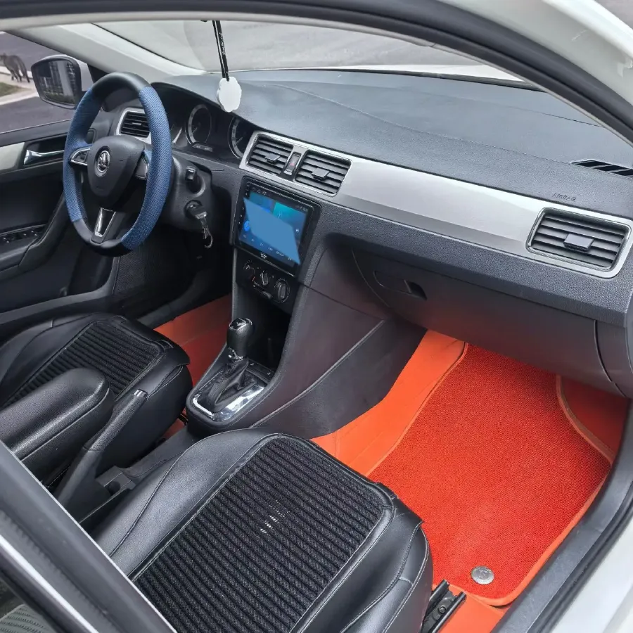 2019 SWM G01 1.5T 156HP L4 6AT,autocango,china used car exporter,china ev exporter,chinese used car exporter,chinese used ev exporter