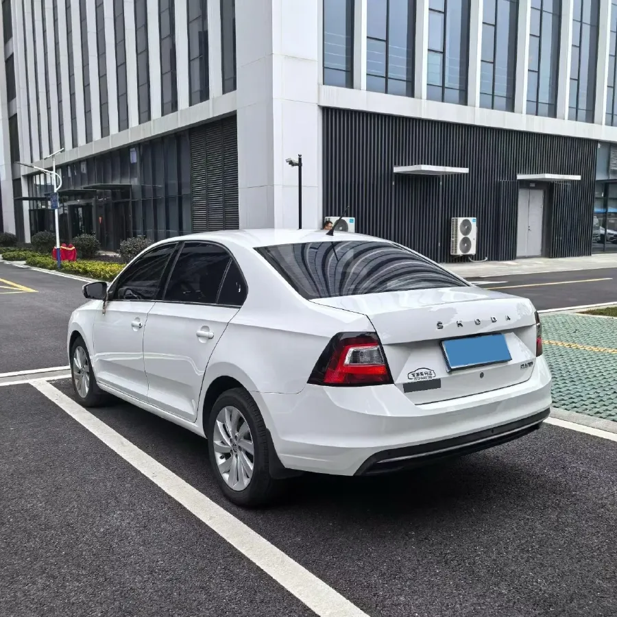 2019 SWM G01 1.5T 156HP L4 6AT,autocango,china used car exporter,china ev exporter,chinese used car exporter,chinese used ev exporter