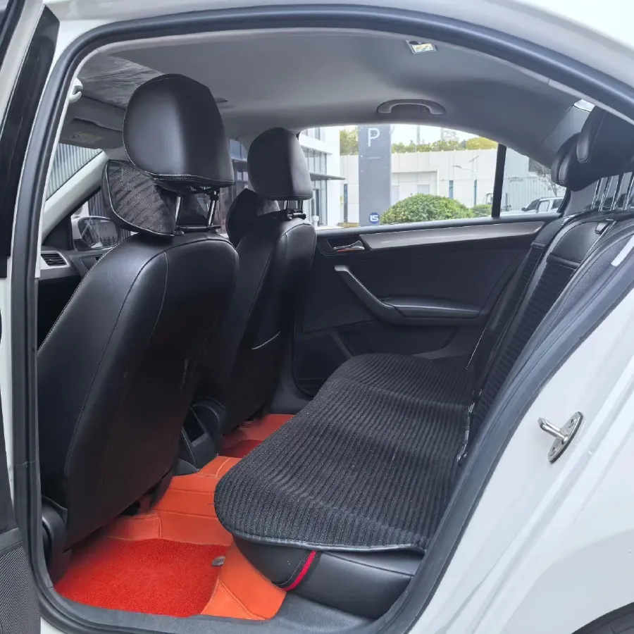 2019 SWM G01 1.5T 156HP L4 6AT,autocango,china used car exporter,china ev exporter,chinese used car exporter,chinese used ev exporter