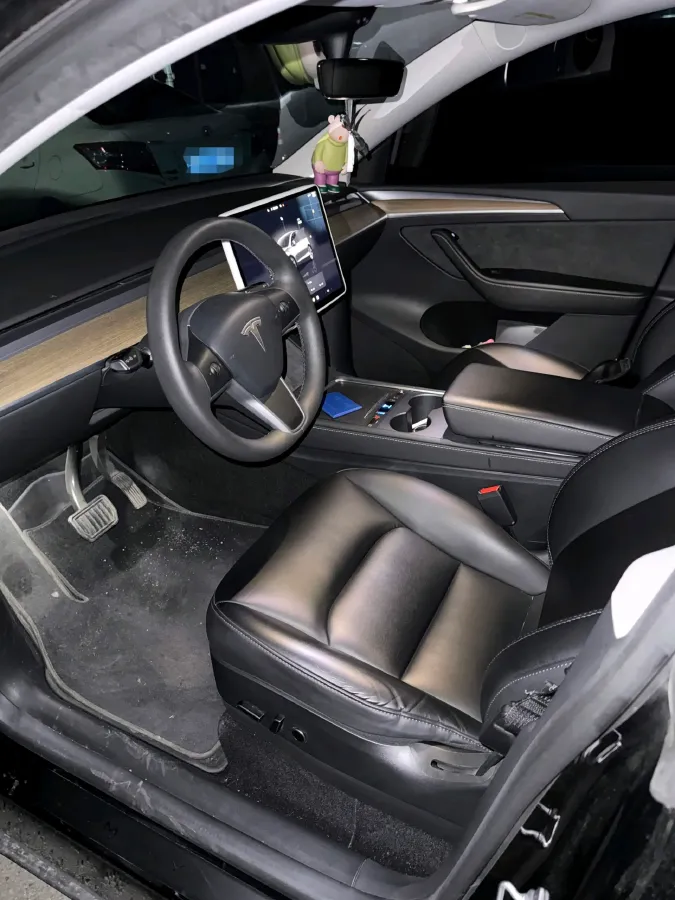 2022 Tesla Model Y BEV 60KWH,autocango,china used car exporter,china ev exporter,chinese used car exporter,chinese used ev exporter