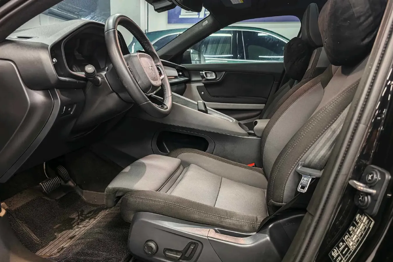 2019 BMW 2 Series 2.0T 184HP L4 8AT,autocango,china used car exporter,china ev exporter,chinese used car exporter,chinese used ev exporter