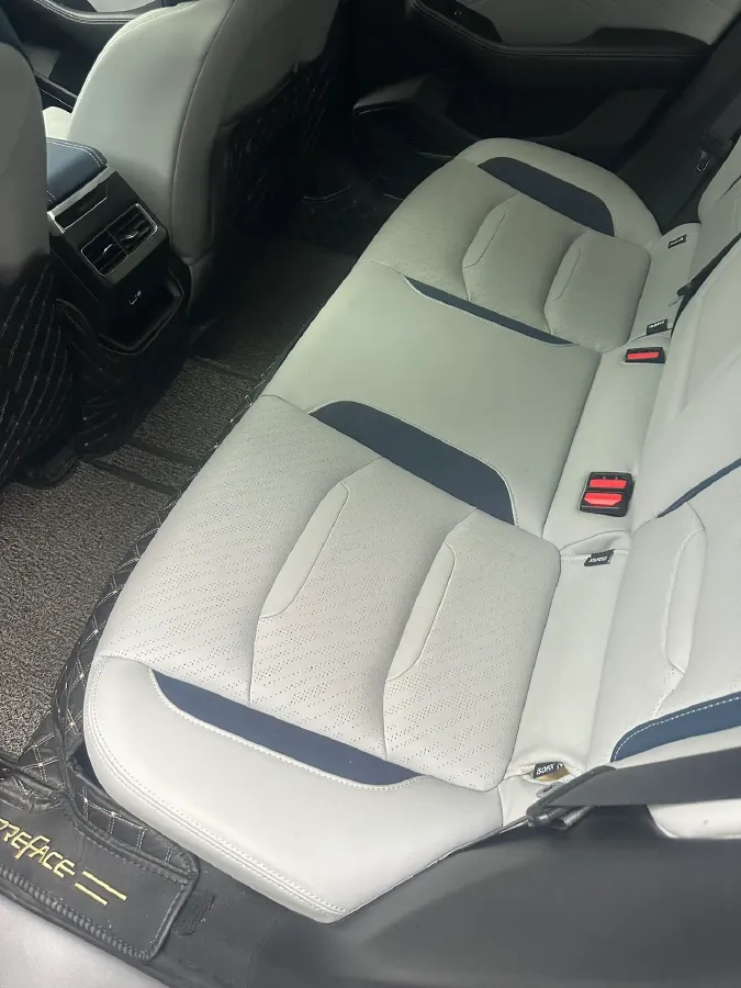 2021 Geely Preface 2.0T 190HP L4 7DCT,autocango,china used car exporter,china ev exporter,chinese used car exporter,chinese used ev exporter