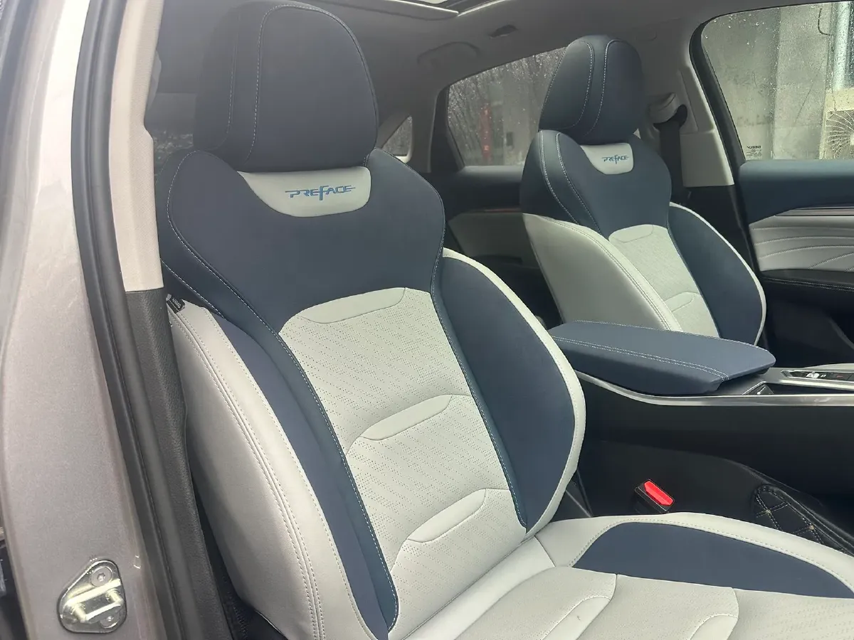 2021 Geely Preface 2.0T 190HP L4 7DCT,autocango,china used car exporter,china ev exporter,chinese used car exporter,chinese used ev exporter