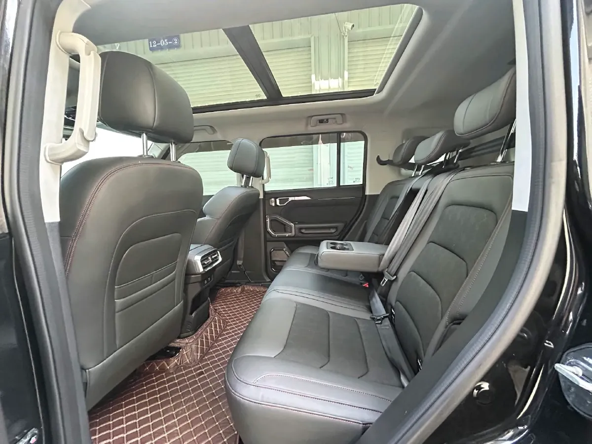 2023 Jetour Traveller 2.0T 254HP L4 7DCT,autocango,china used car exporter,china ev exporter,chinese used car exporter,chinese used ev exporter