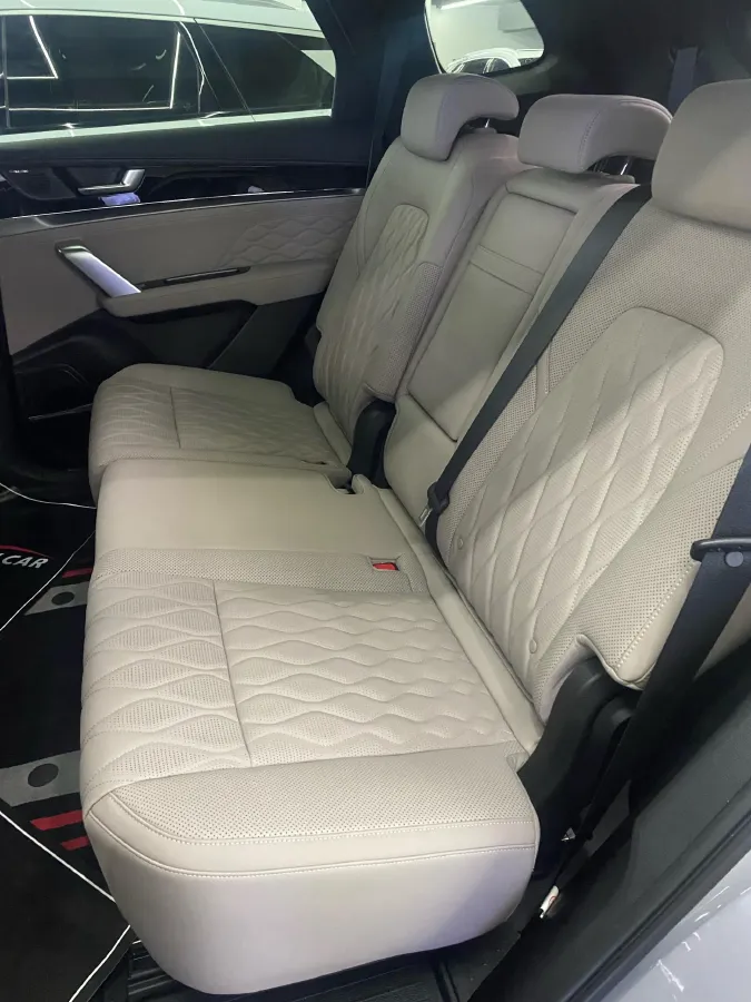 2025 BYD Tang 1.5T 156HP L4 E-CVT PHEV 21.504KWH,autocango,china used car exporter,china ev exporter,chinese used car exporter,chinese used ev exporter