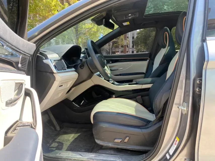 2021 Geely JiaJi 1.5T 177HP L3 7DCT PHEV 11.3KWH,autocango,china used car exporter,china ev exporter,chinese used car exporter,chinese used ev exporter