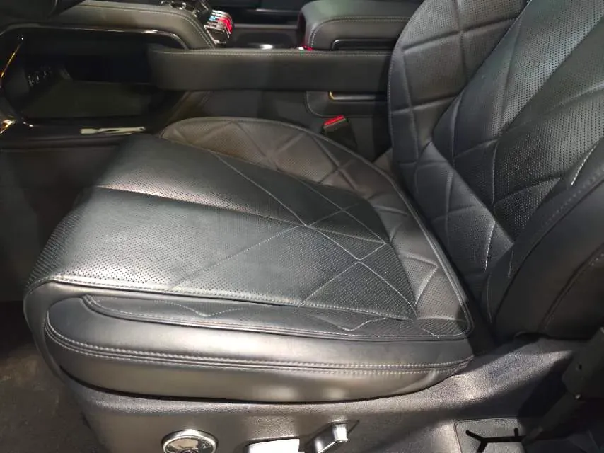 2023 FangChengBao Bao 5 1.5T 194HP L4 E-CVT PHEV 31.8KWH,autocango,china used car exporter,china ev exporter,chinese used car exporter,chinese used ev exporter