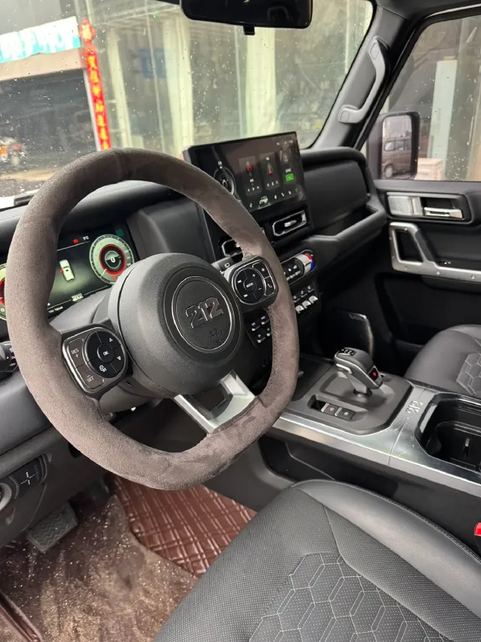 2024 212 212 T01 2.0T 252HP L4 8AT,autocango,china used car exporter,china ev exporter,chinese used car exporter,chinese used ev exporter