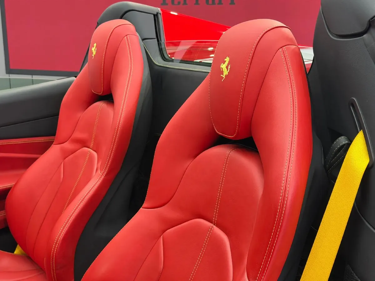 2020 Ferrari F8 3.9T 720HP V8 7DCT,autocango,china used car exporter,china ev exporter,chinese used car exporter,chinese used ev exporter