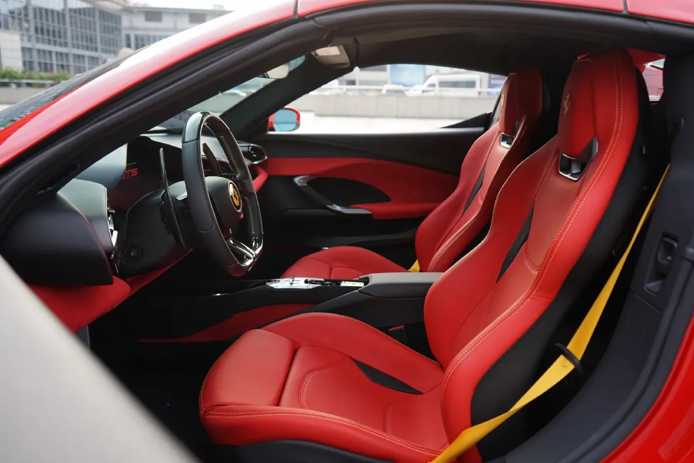 2022 Ferrari 296 3.0T 663HP V6 8DCT PHEV 7.45KWH,autocango,china used car exporter,china ev exporter,chinese used car exporter,chinese used ev exporter