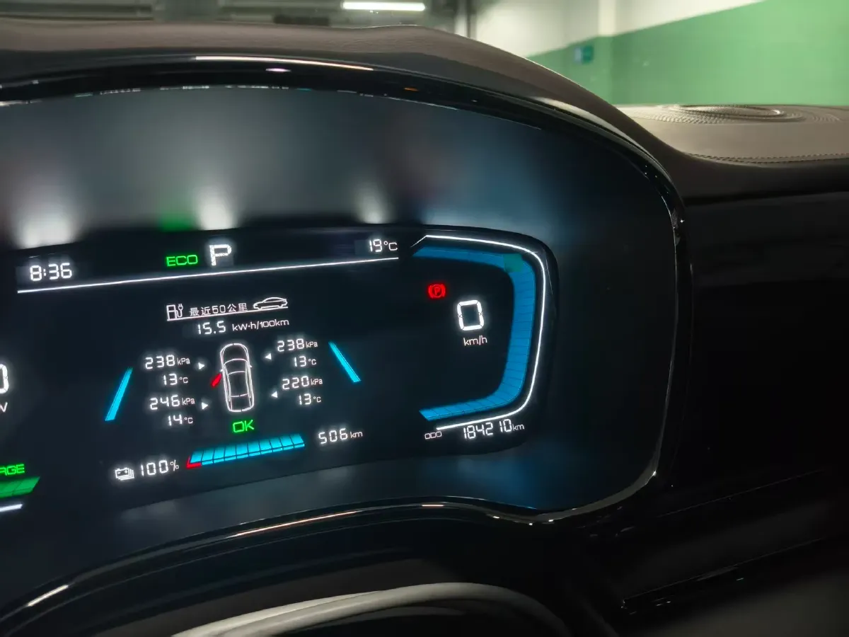 2022 BYD e9 BEV 63.36KWH,autocango,china used car exporter,china ev exporter,chinese used car exporter,chinese used ev exporter