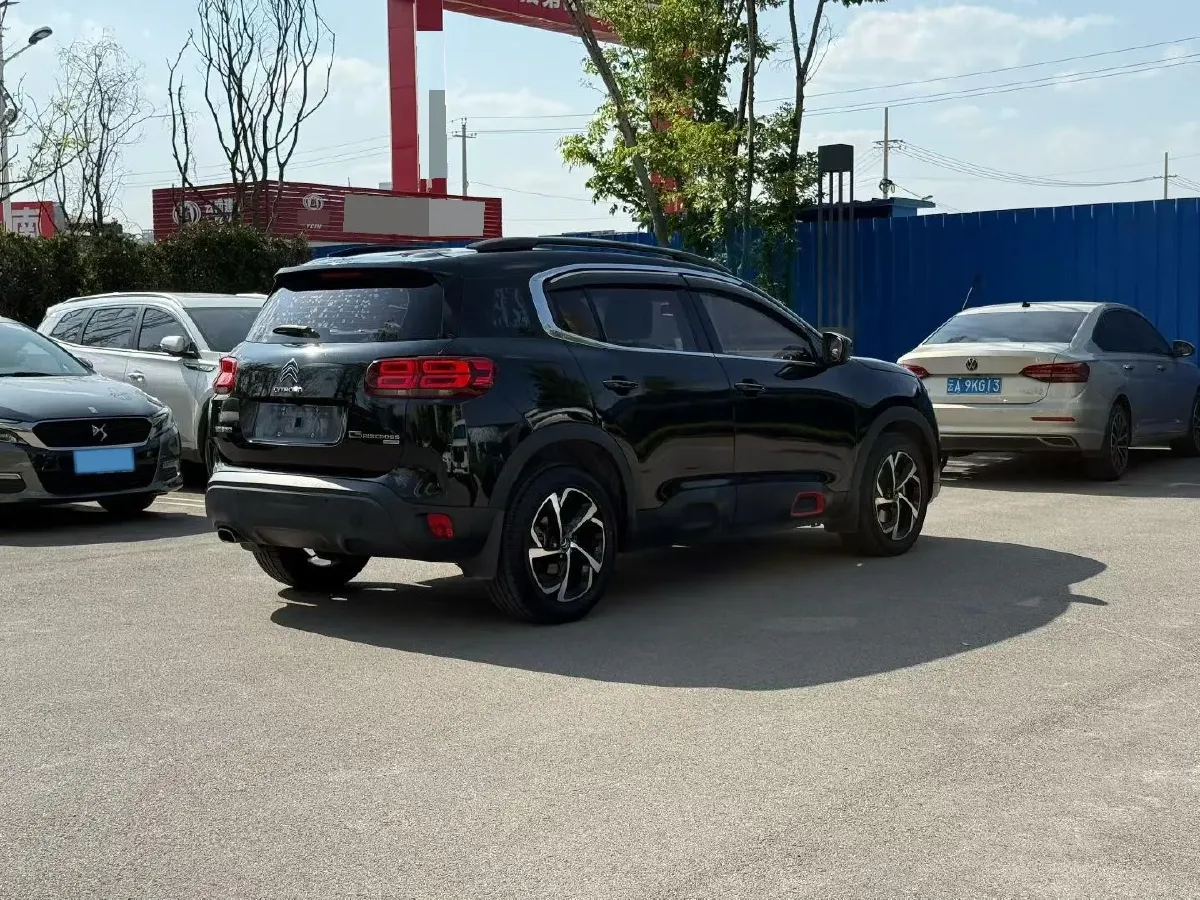 2017 Citroen C5 Aircross 1.6T 167HP L4 6AT,autocango,china used car exporter,china ev exporter,chinese used car exporter,chinese used ev exporter