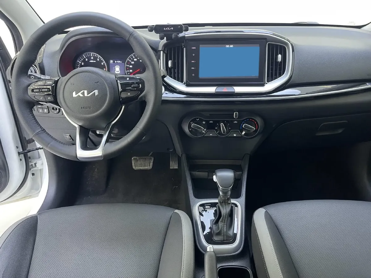 2021 Kia KX1 1.4L 100HP L4 6AT,autocango,china used car exporter,china ev exporter,chinese used car exporter,chinese used ev exporter