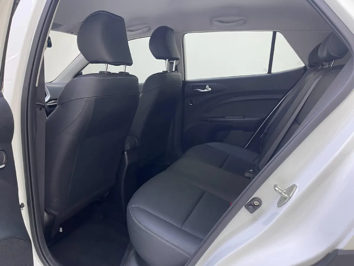 2021 Kia KX1 1.4L 100HP L4 6AT,autocango,china used car exporter,china ev exporter,chinese used car exporter,chinese used ev exporter