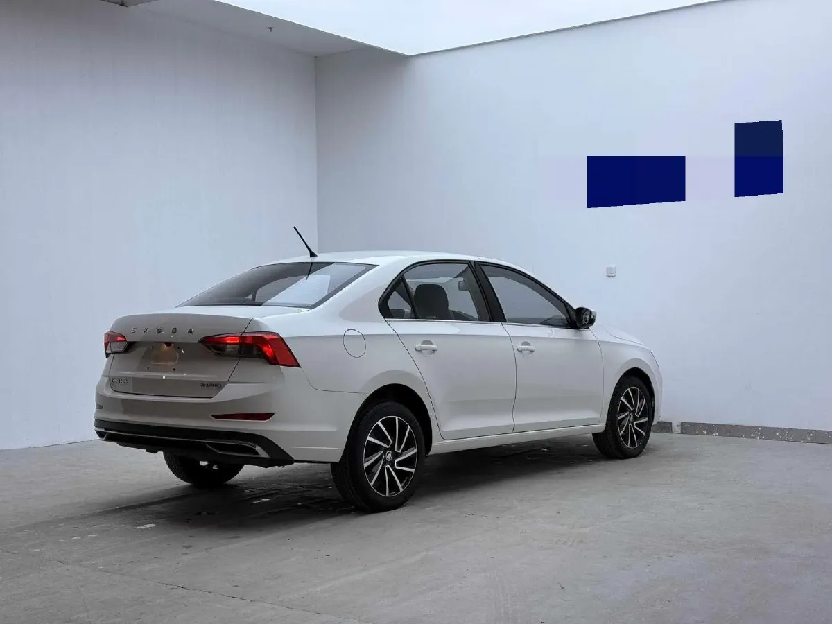 2022 Skoda Rapid 1.5L 112HP L4 6AT,autocango,china used car exporter,china ev exporter,chinese used car exporter,chinese used ev exporter