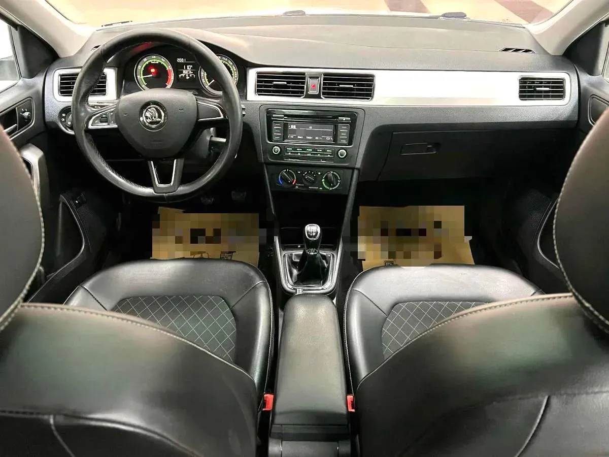 2019 SWM G01 1.5T 156HP L4 6MT,autocango,china used car exporter,china ev exporter,chinese used car exporter,chinese used ev exporter