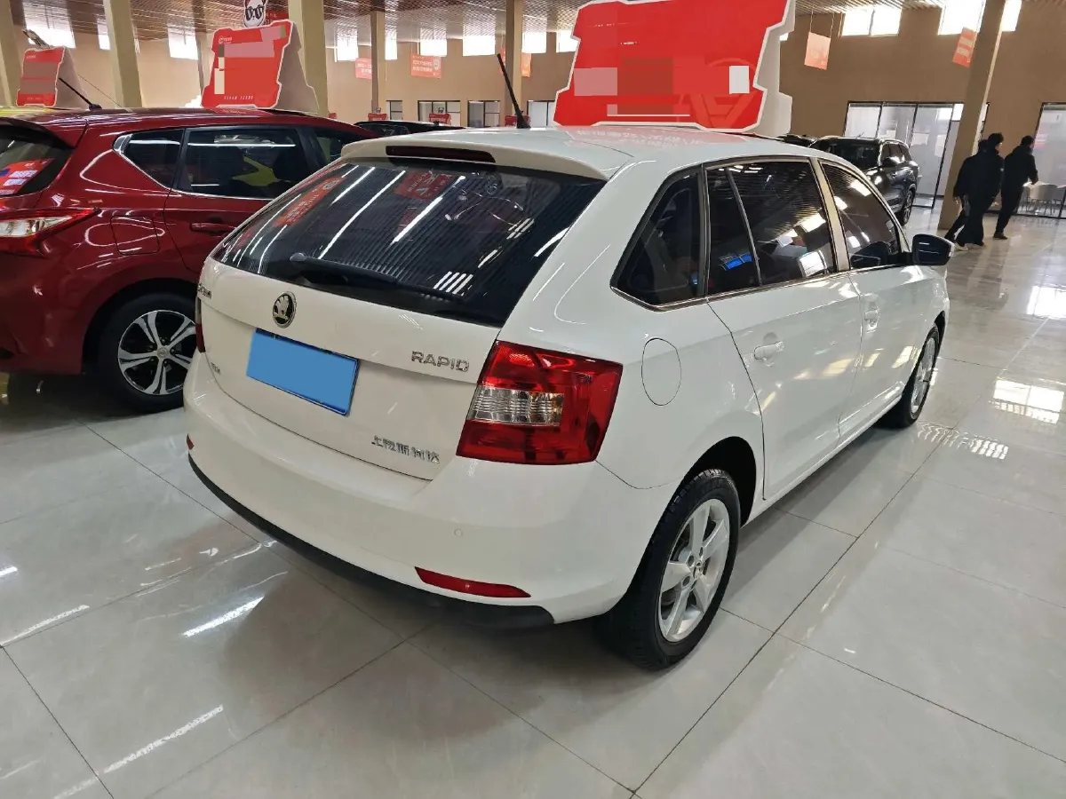 2018 Skoda Rapid Spaceback 1.6L 110HP L4 6AT,autocango,china used car exporter,china ev exporter,chinese used car exporter,chinese used ev exporter