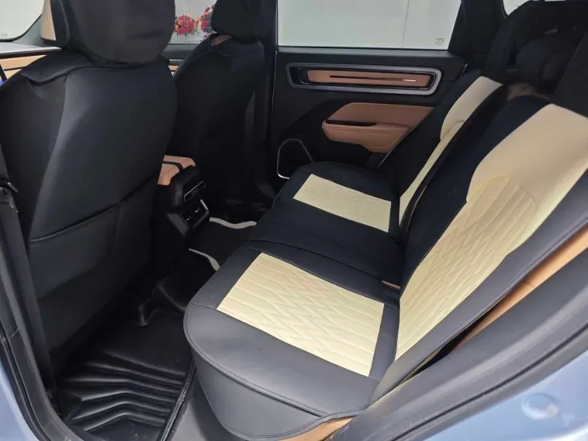 2023 Geely ICON 1.5T 181HP L4 7DCT,autocango,china used car exporter,china ev exporter,chinese used car exporter,chinese used ev exporter