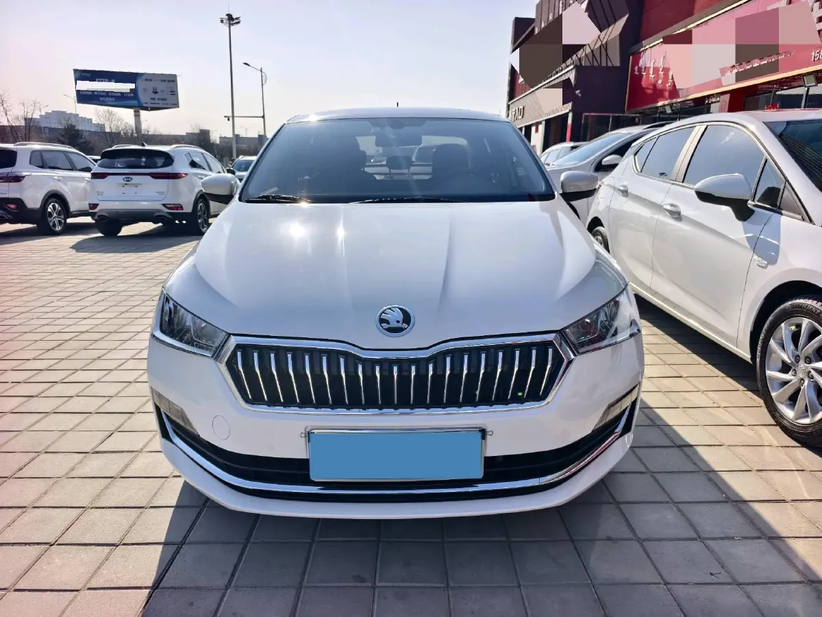 2019 Skoda Rapid Spaceback 1.5L 110HP L4 6AT,autocango,china used car exporter,china ev exporter,chinese used car exporter,chinese used ev exporter