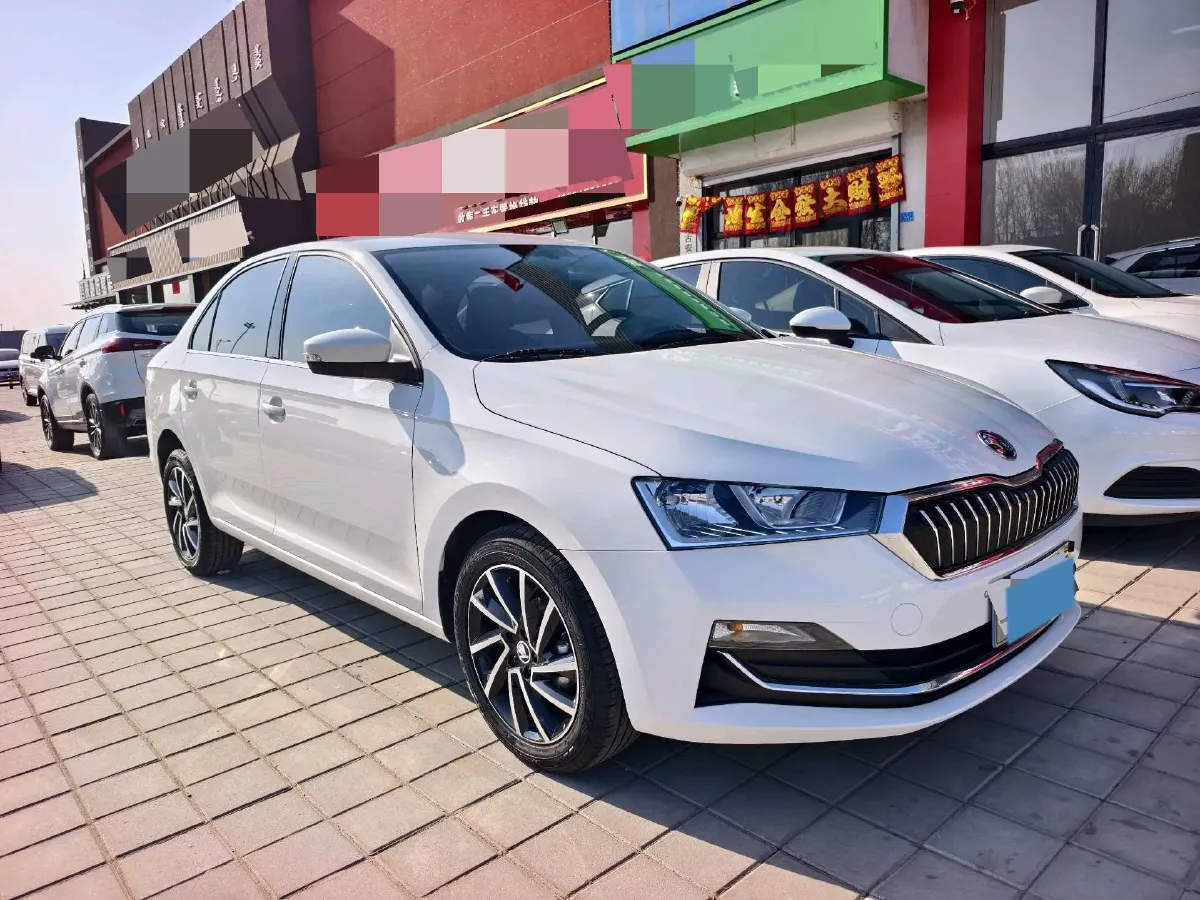 2019 Skoda Rapid Spaceback 1.5L 110HP L4 6AT,autocango,china used car exporter,china ev exporter,chinese used car exporter,chinese used ev exporter
