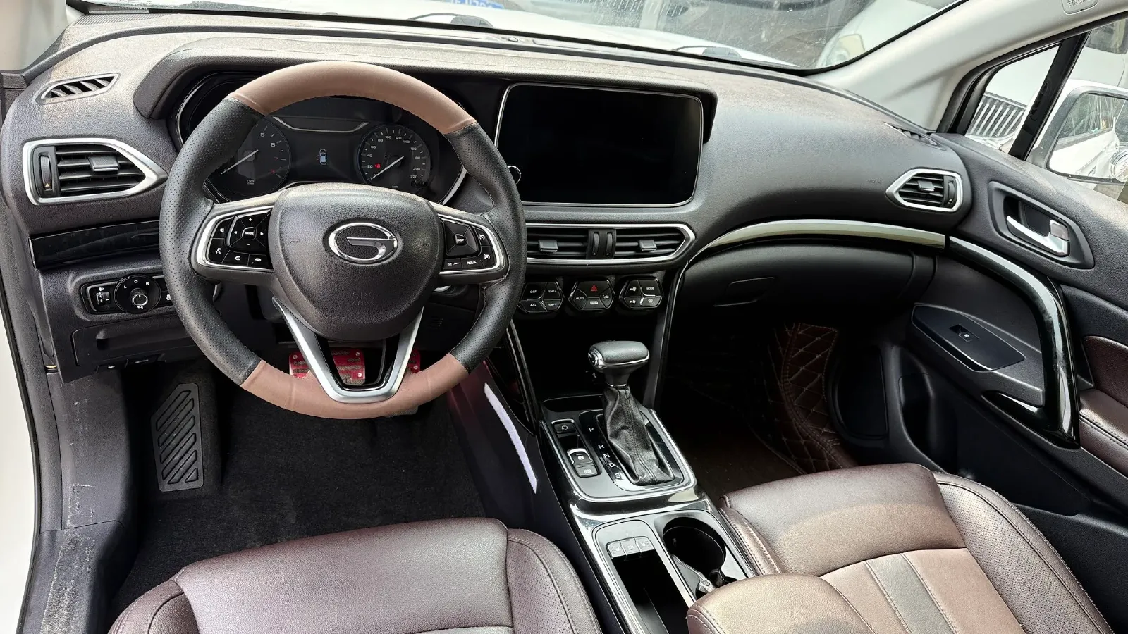 2018 GAC Trumpchi GS4 1.5T 152HP L4 6AT,autocango,china used car exporter,china ev exporter,chinese used car exporter,chinese used ev exporter