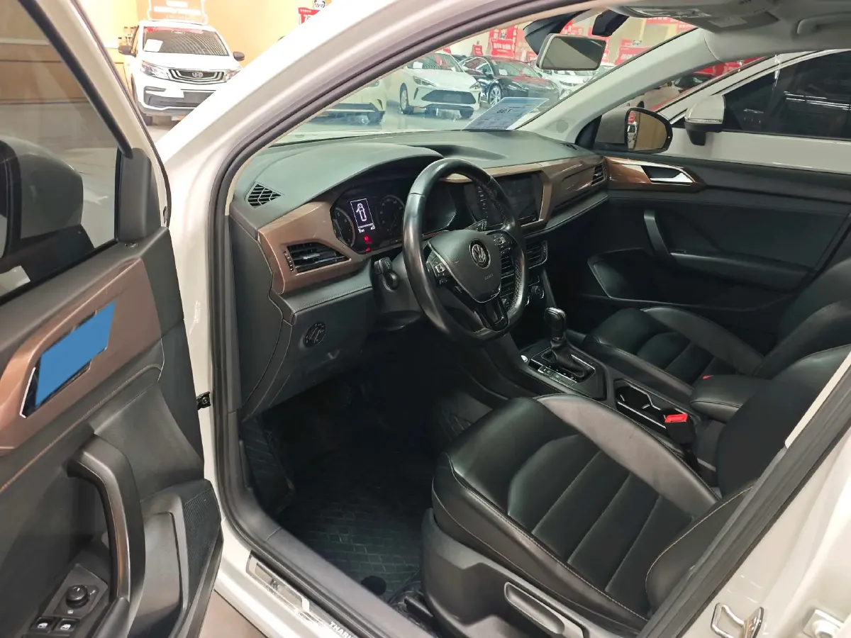 2021 Volkswagen Tharu 1.4T 150HP L4 7DCT,autocango,china used car exporter,china ev exporter,chinese used car exporter,chinese used ev exporter