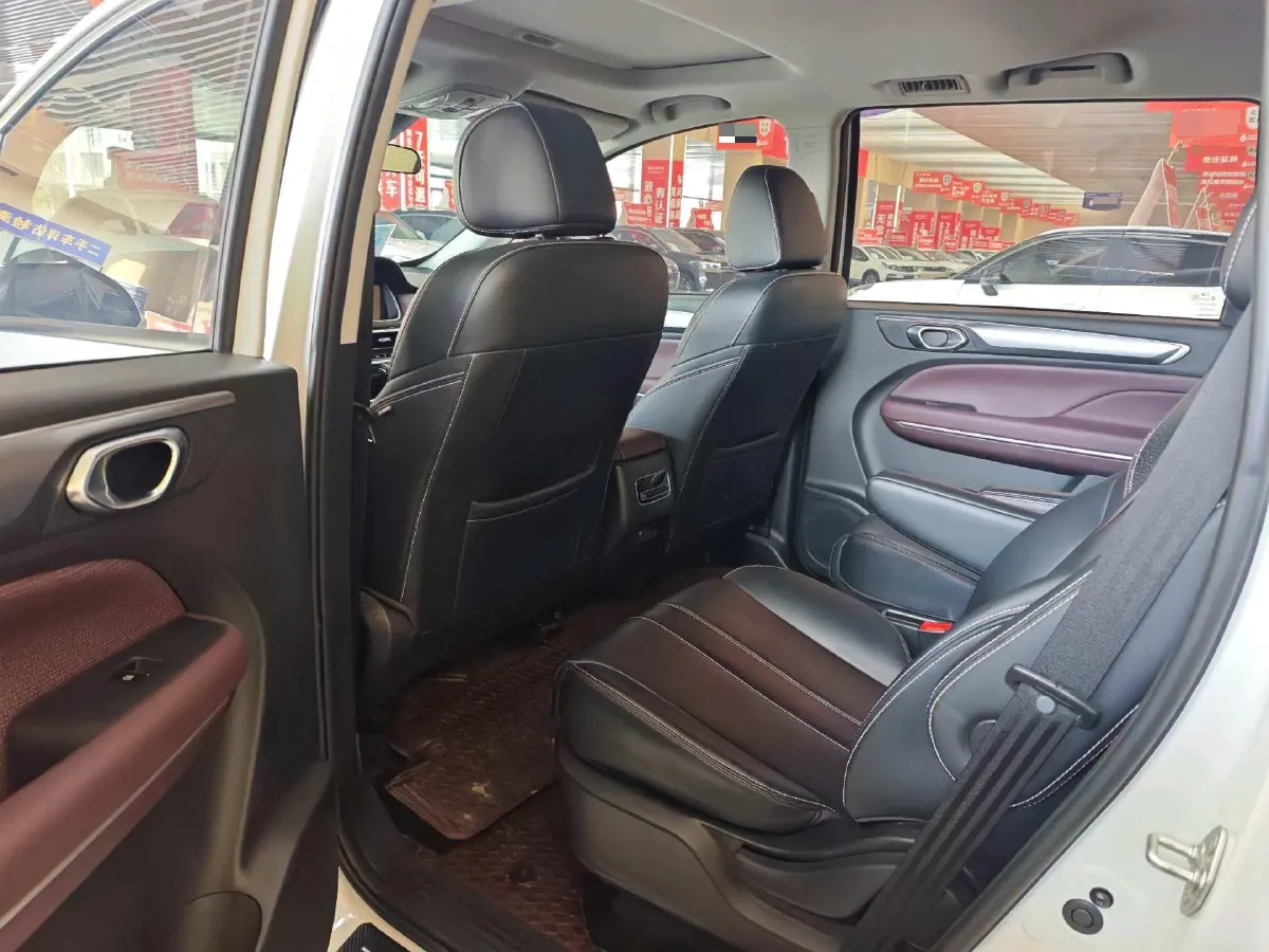 2023 GAC Trumpchi M6 1.5T 177HP L4 7DCT,autocango,china used car exporter,china ev exporter,chinese used car exporter,chinese used ev exporter