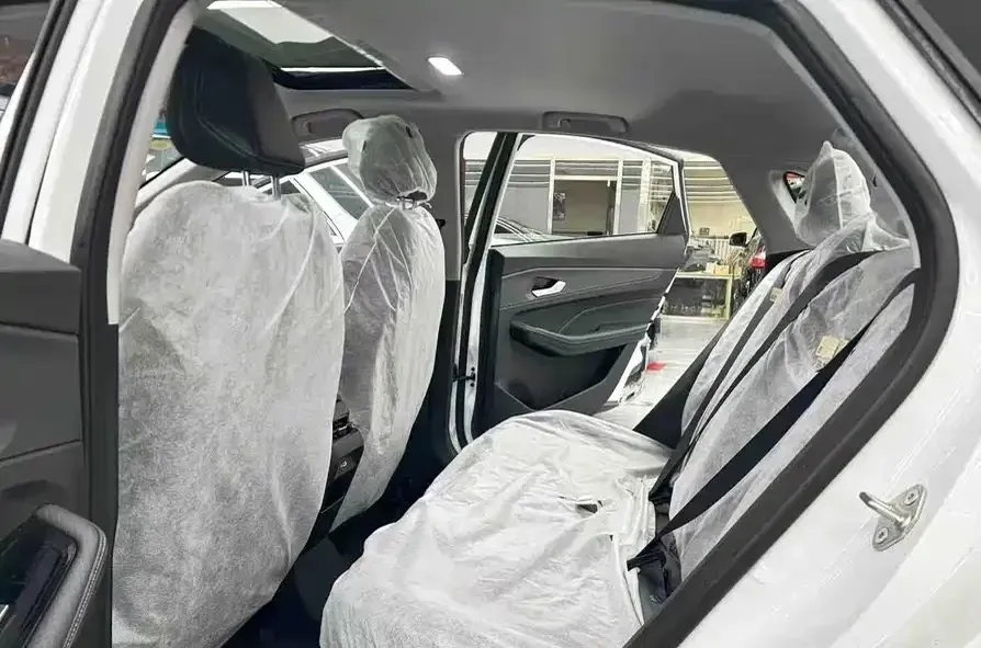 2024 Geely Binray 1.5T 181HP L4 7DCT,autocango,china used car exporter,china ev exporter,chinese used car exporter,chinese used ev exporter