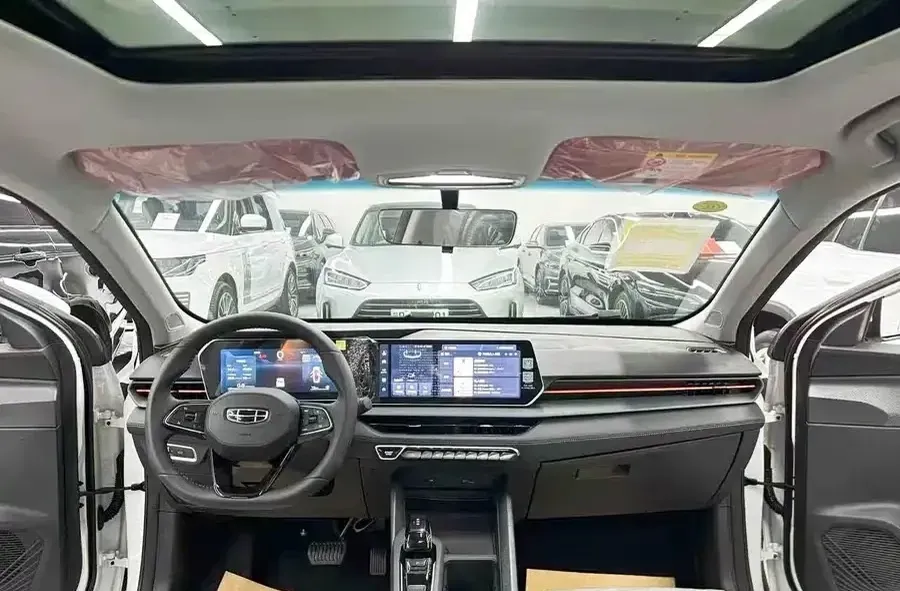 2024 Geely Binray 1.5T 181HP L4 7DCT,autocango,china used car exporter,china ev exporter,chinese used car exporter,chinese used ev exporter