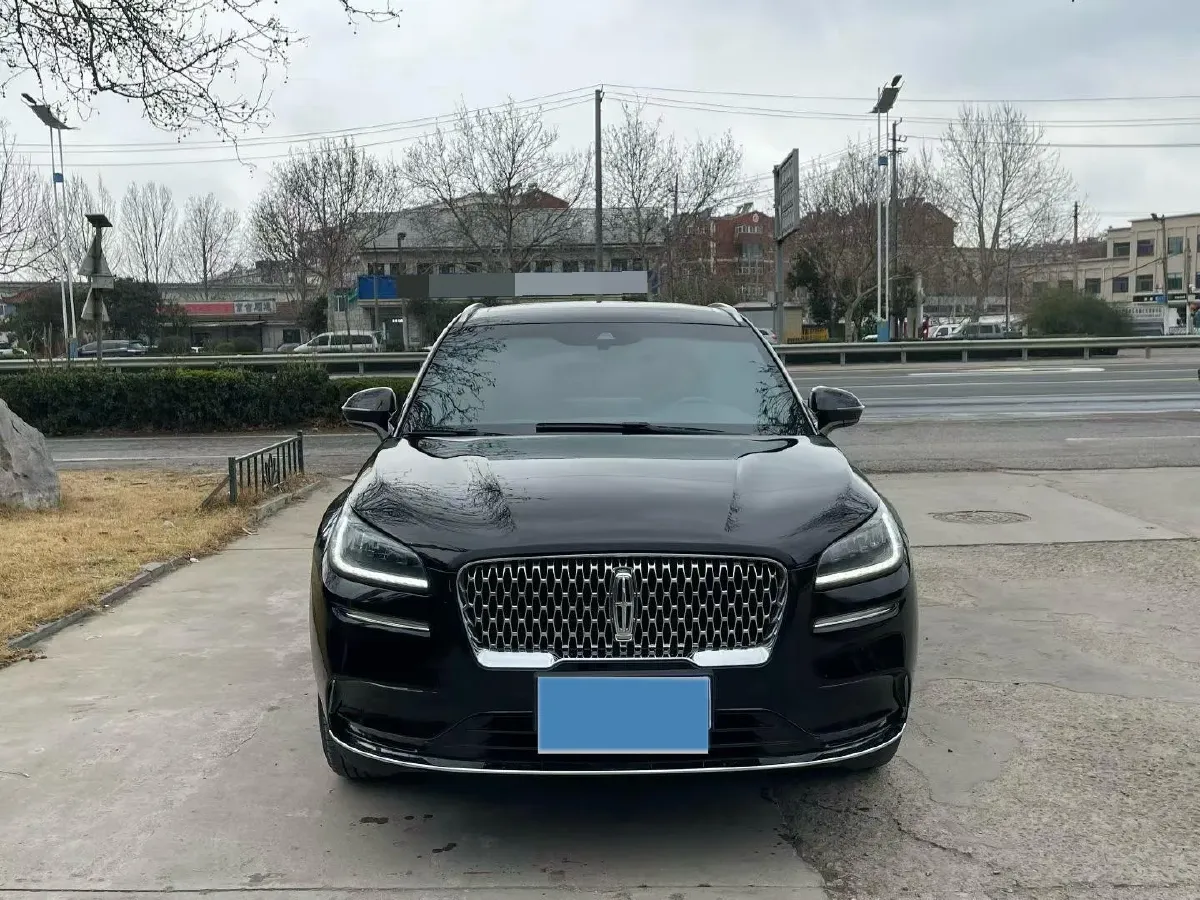 2022 Lincoln Corsair 2.0T 245HP L4 8AT,autocango,china used car exporter,china ev exporter,chinese used car exporter,chinese used ev exporter