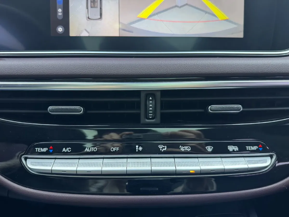 2021 GAC Trumpchi M6 1.5T 169HP L4 7DCT,autocango,china used car exporter,china ev exporter,chinese used car exporter,chinese used ev exporter