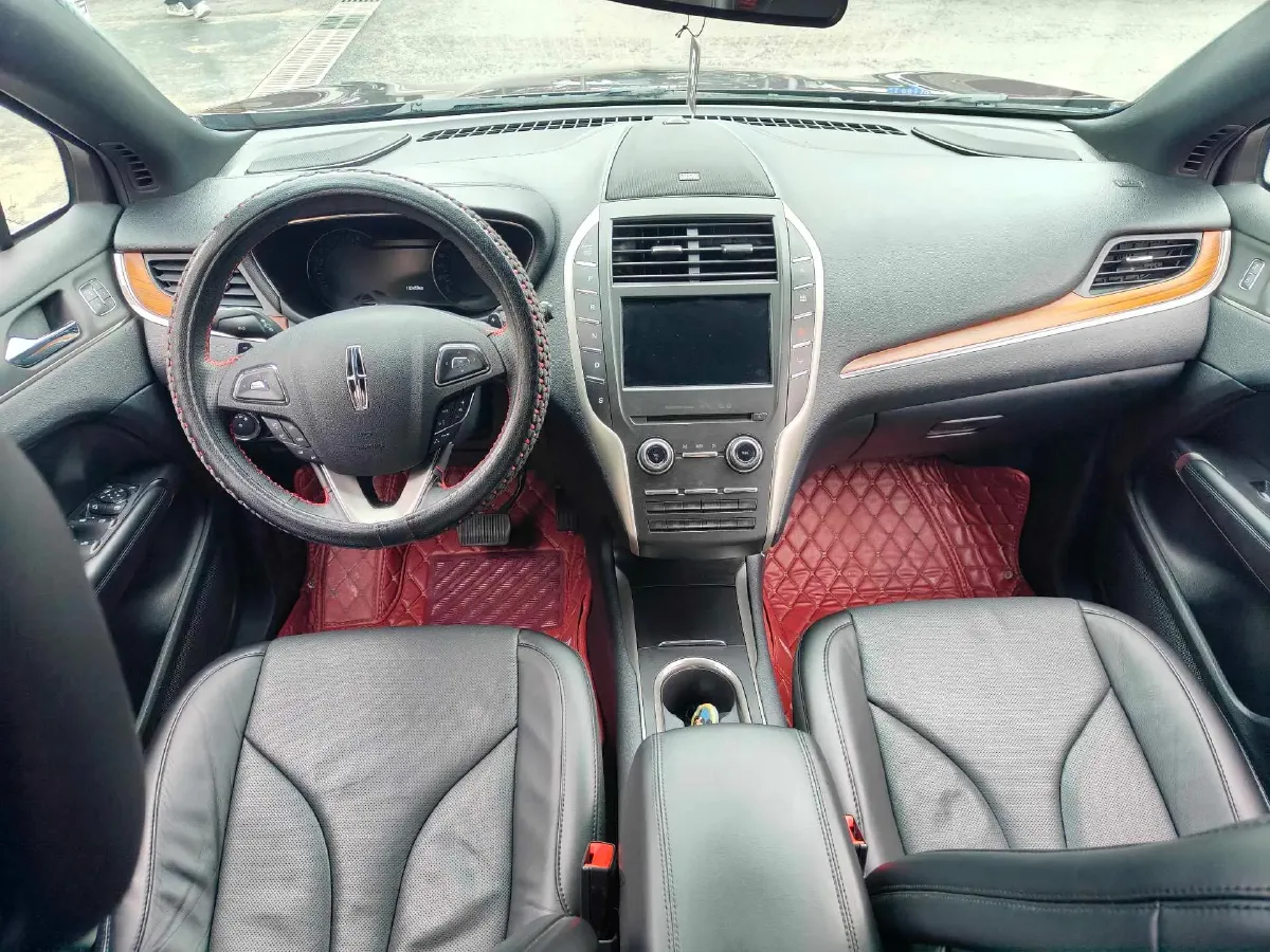 2017 Lincoln MKC 2.0T 253HP L4 6AT,autocango,china used car exporter,china ev exporter,chinese used car exporter,chinese used ev exporter