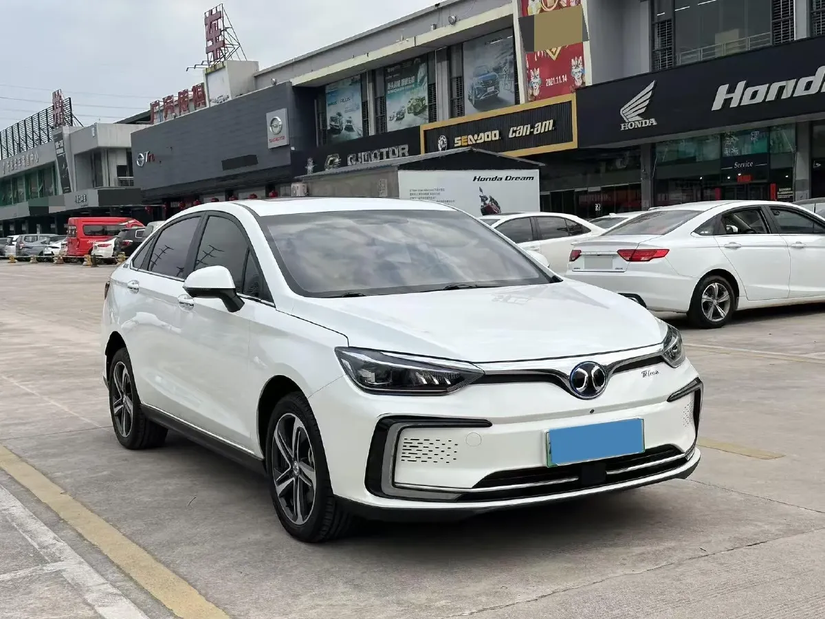 2019 BeiJing Auto EU5 BEV 50.8KWH,autocango,china used car exporter,china ev exporter,chinese used car exporter,chinese used ev exporter