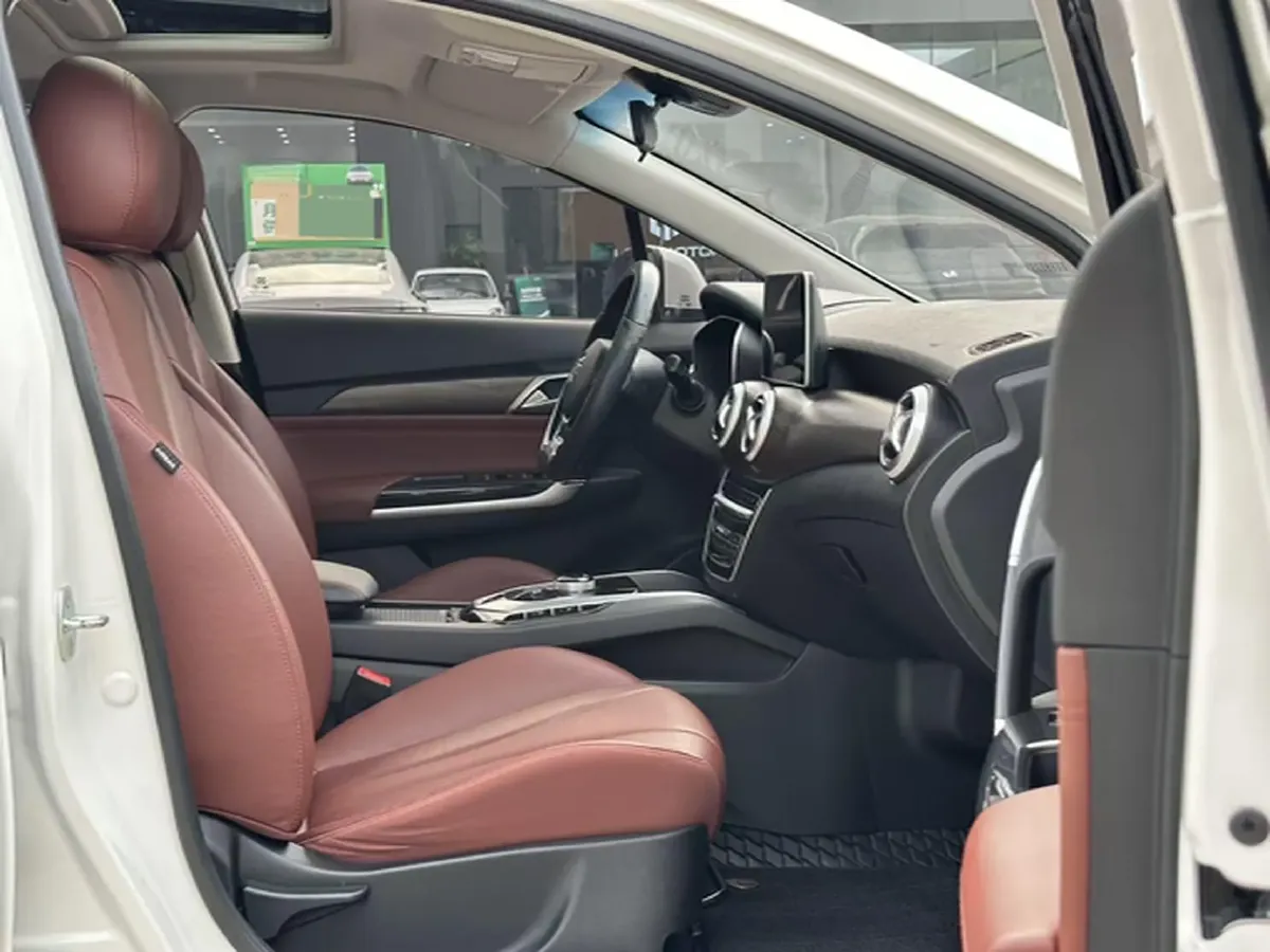 2019 BeiJing Auto EU5 BEV 50.8KWH,autocango,china used car exporter,china ev exporter,chinese used car exporter,chinese used ev exporter