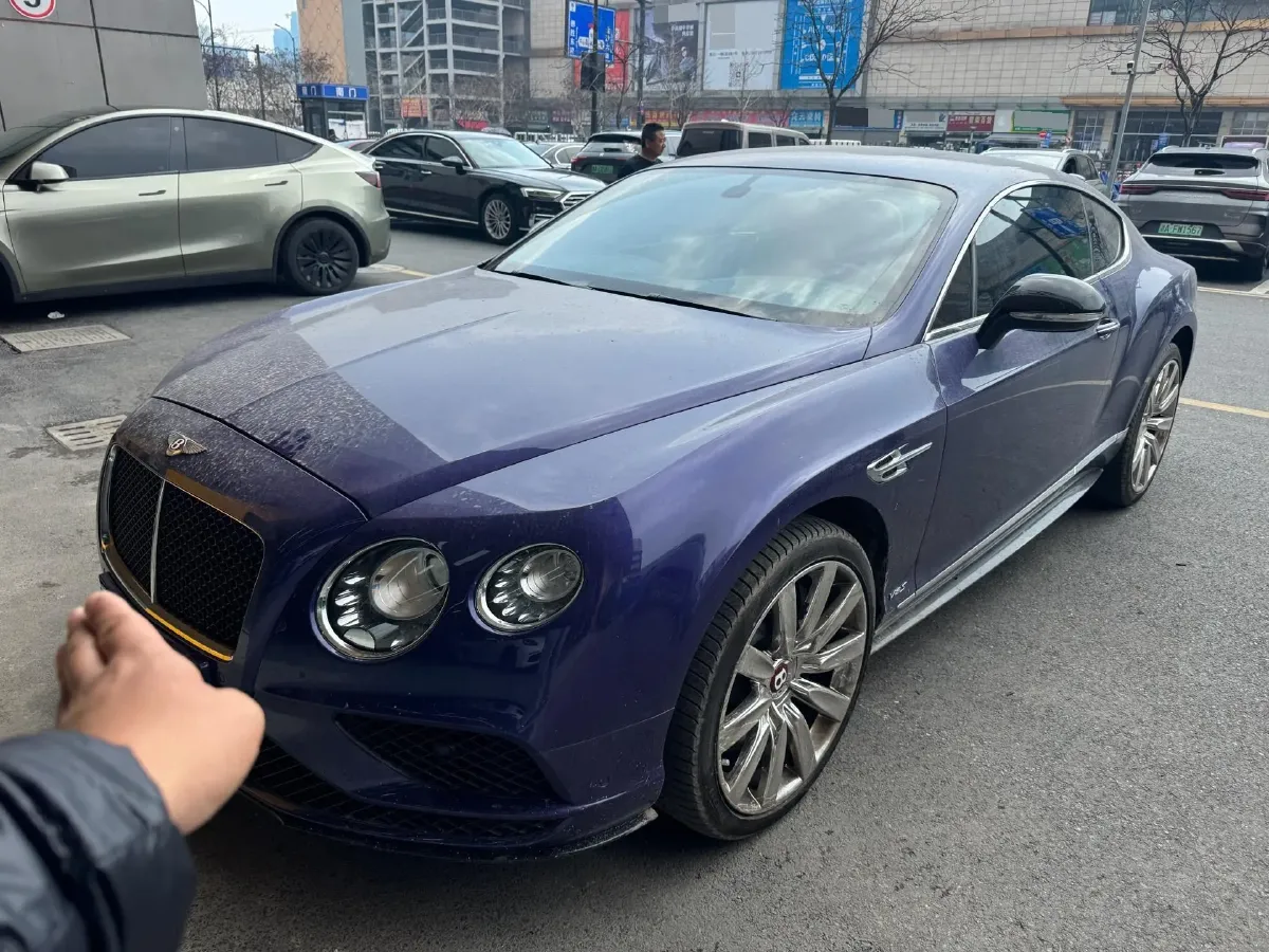 2017 Bentley Continental 4.0T 528HP V8 8AT,autocango,china used car exporter,china ev exporter,chinese used car exporter,chinese used ev exporter