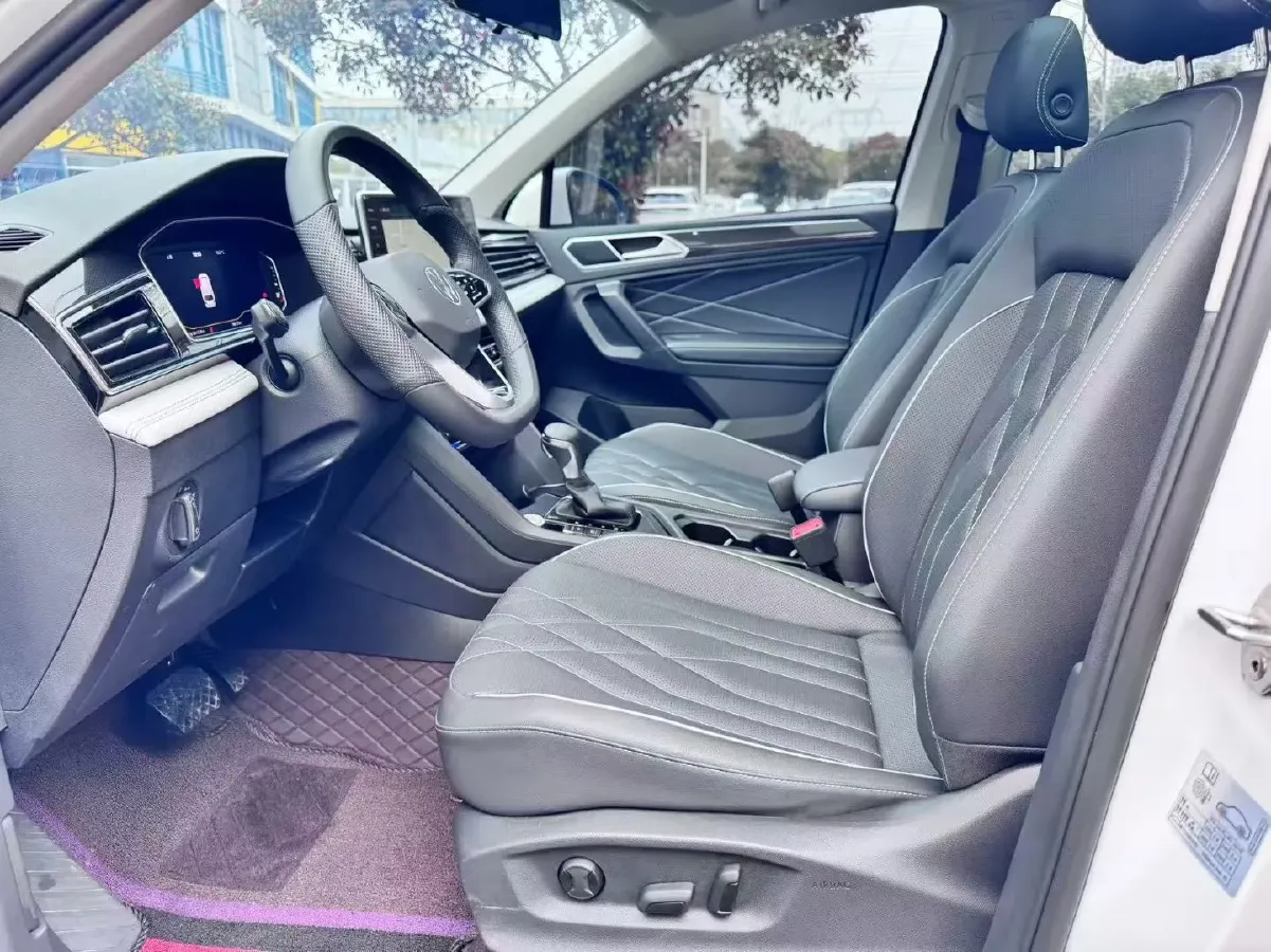 2023 Volkswagen Tiguan L 1.5T 160HP L4 7DCT,autocango,china used car exporter,china ev exporter,chinese used car exporter,chinese used ev exporter