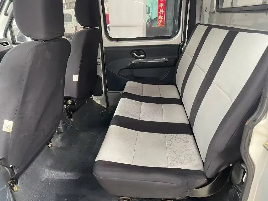 2013 DongFeng Fengon Fengon 1.3L 96HP L4 5MT,autocango,china used car exporter,china ev exporter,chinese used car exporter,chinese used ev exporter