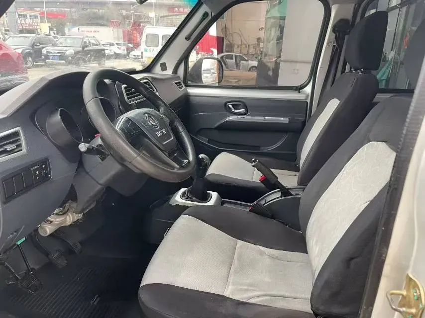 2013 DongFeng Fengon Fengon 1.3L 96HP L4 5MT,autocango,china used car exporter,china ev exporter,chinese used car exporter,chinese used ev exporter