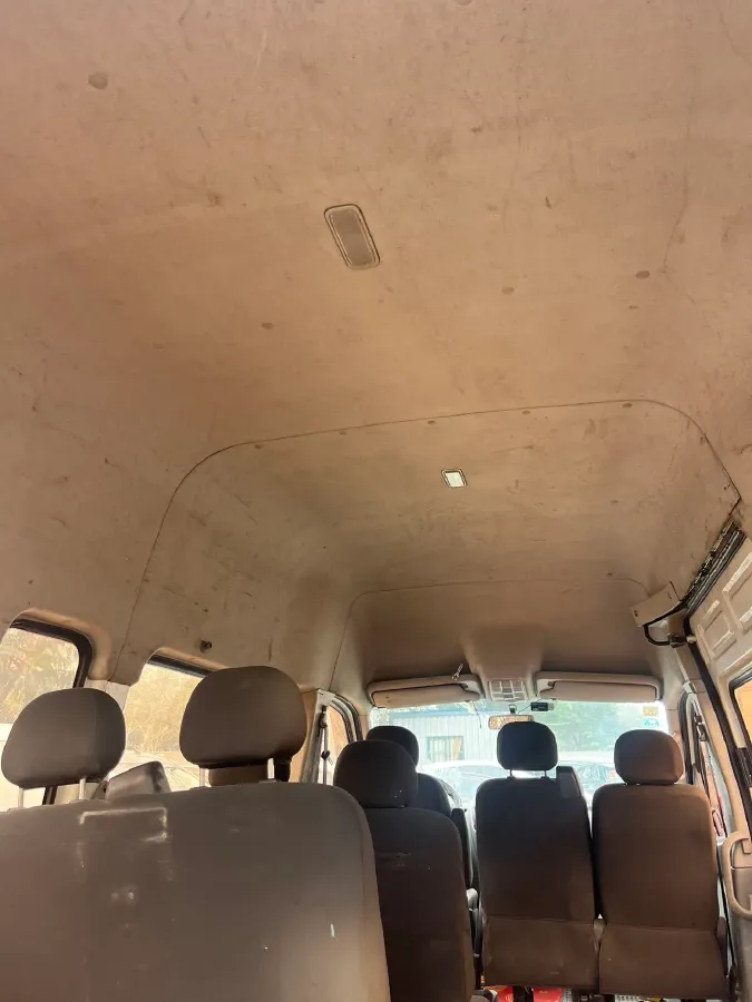 2013 MAXUS XinTu V80 2.5T 136HP L4 5MT,autocango,china used car exporter,china ev exporter,chinese used car exporter,chinese used ev exporter