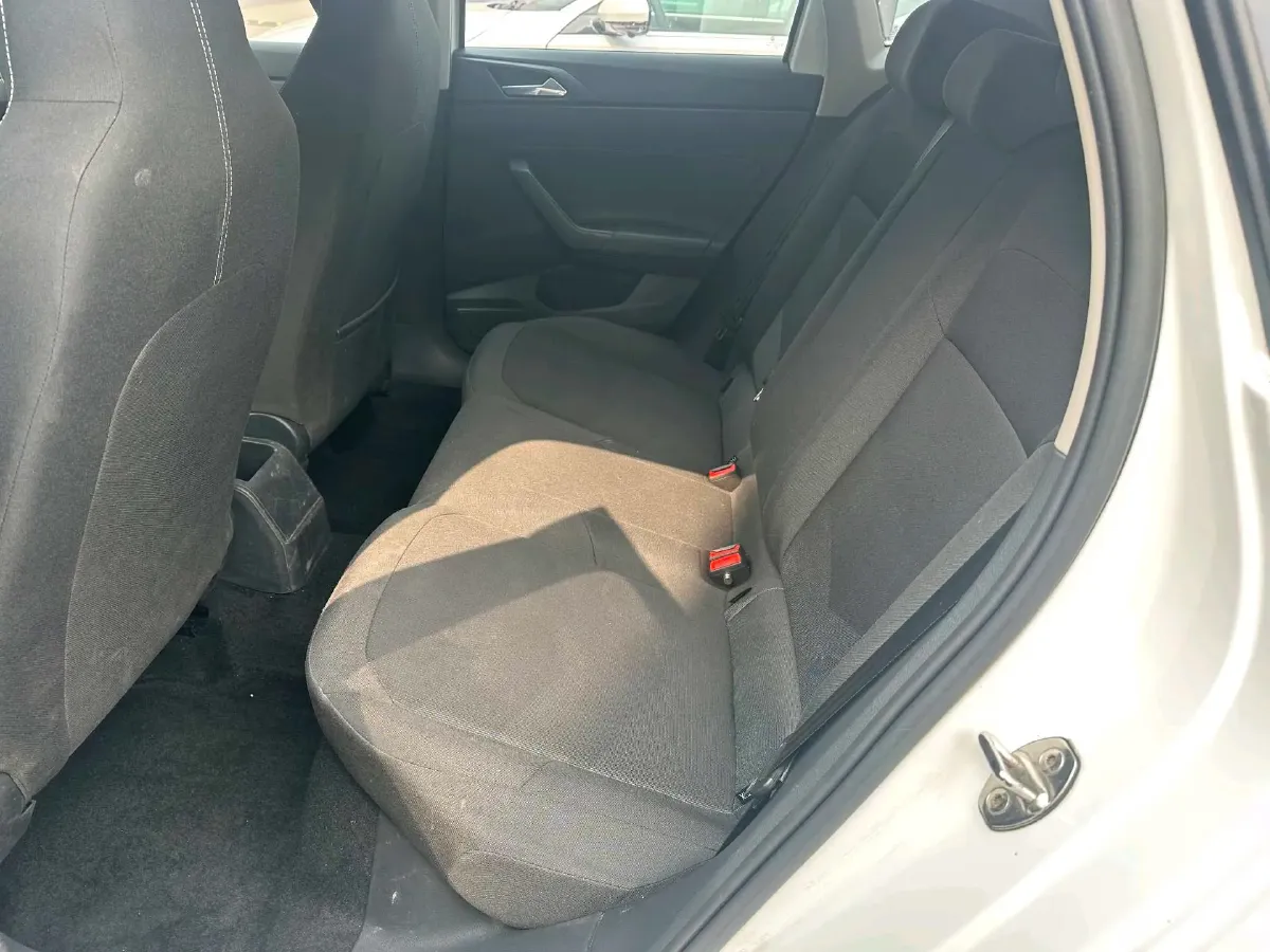 2023 Volkswagen Polo 1.5L 110HP L4 6AT,autocango,china used car exporter,china ev exporter,chinese used car exporter,chinese used ev exporter