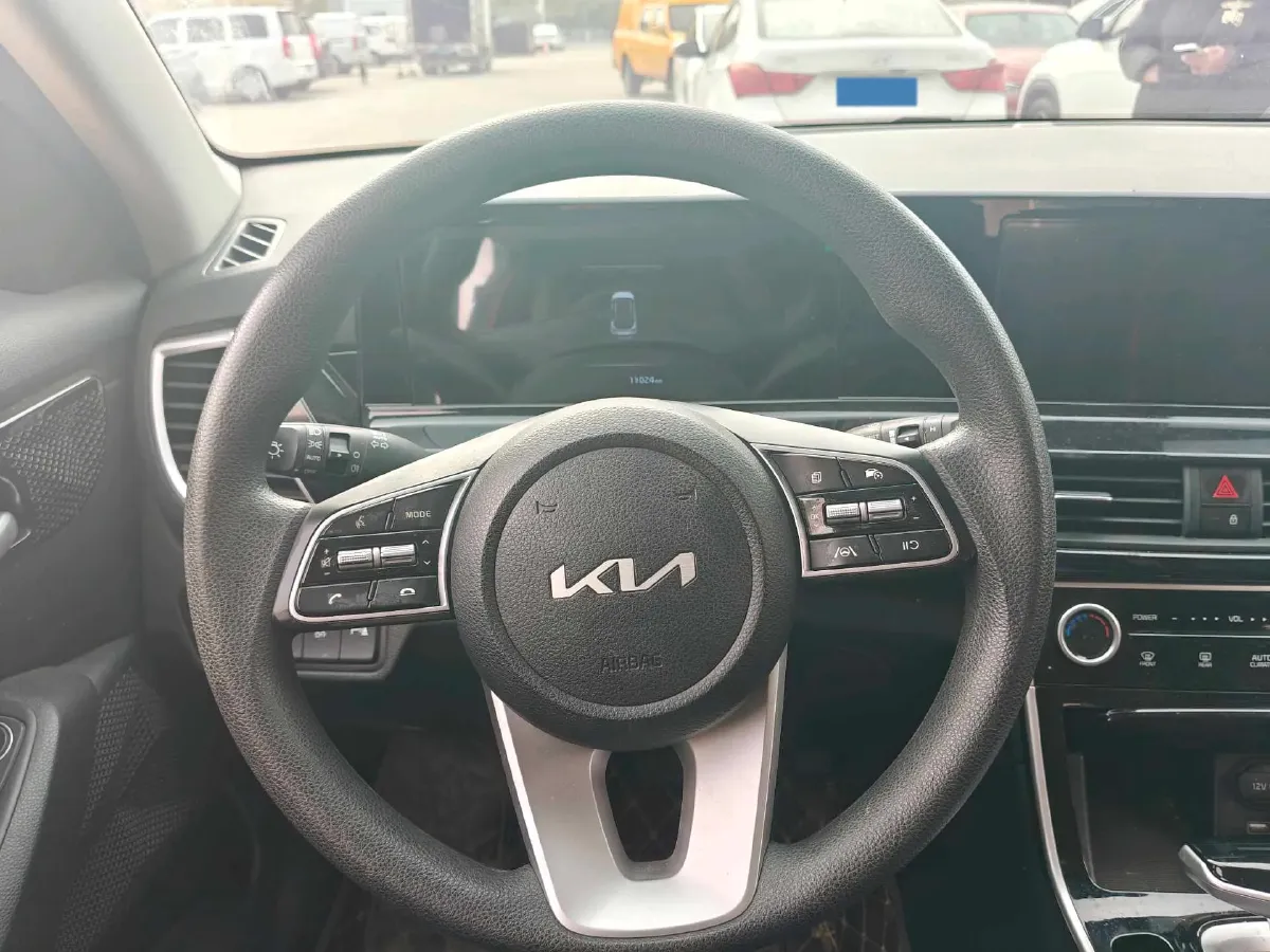 2023 Kia Seltos 1.5L 115HP L4 CVT,autocango,china used car exporter,china ev exporter,chinese used car exporter,chinese used ev exporter