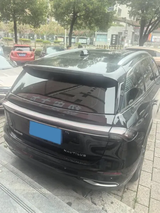 2023 Lincoln Nautilus 2.0T 261HP L4 8AT,autocango,china used car exporter,china ev exporter,chinese used car exporter,chinese used ev exporter