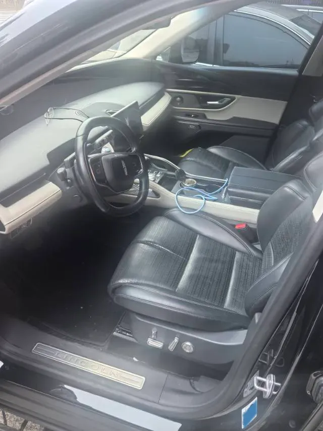 2023 Lincoln Nautilus 2.0T 261HP L4 8AT,autocango,china used car exporter,china ev exporter,chinese used car exporter,chinese used ev exporter