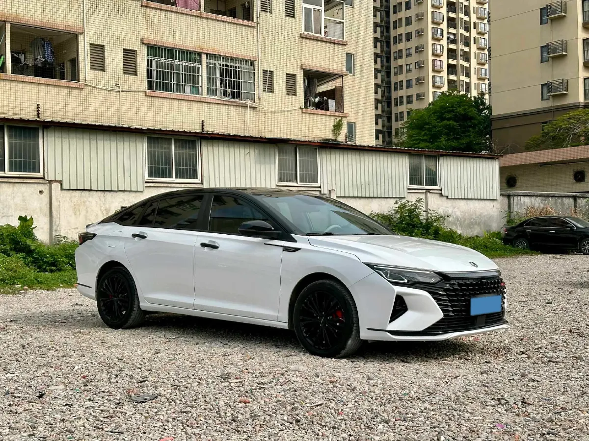 2021 DongFeng Aeolus YiXuan MAX 1.5T 190HP L4 7DCT,autocango,china used car exporter,china ev exporter,chinese used car exporter,chinese used ev exporter