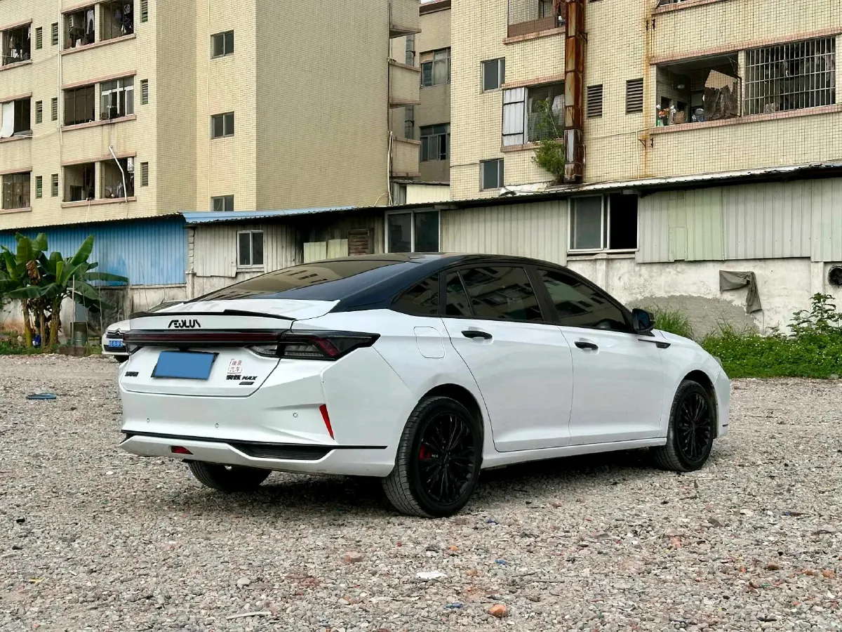 2021 DongFeng Aeolus YiXuan MAX 1.5T 190HP L4 7DCT,autocango,china used car exporter,china ev exporter,chinese used car exporter,chinese used ev exporter