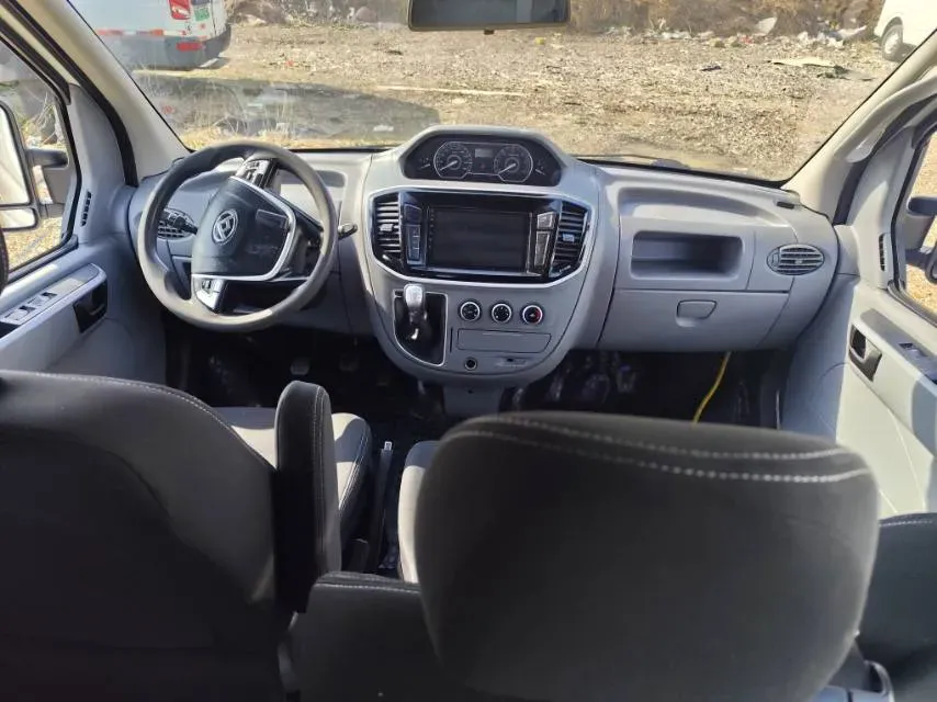 2021 MAXUS XinTu V80 2.0T 127HP L4 6MT,autocango,china used car exporter,china ev exporter,chinese used car exporter,chinese used ev exporter