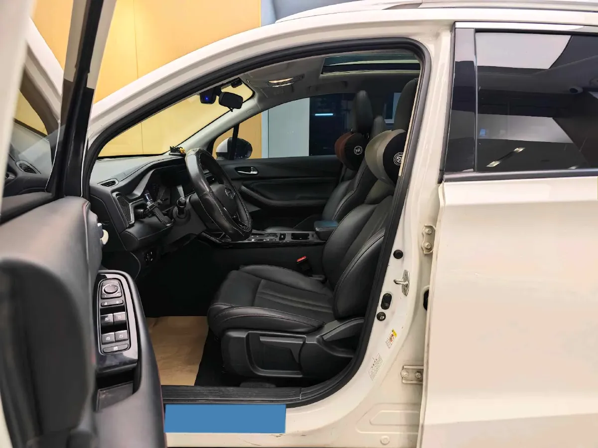 2020 GAC Trumpchi GS4 1.5T 169HP L4 6AT,autocango,china used car exporter,china ev exporter,chinese used car exporter,chinese used ev exporter